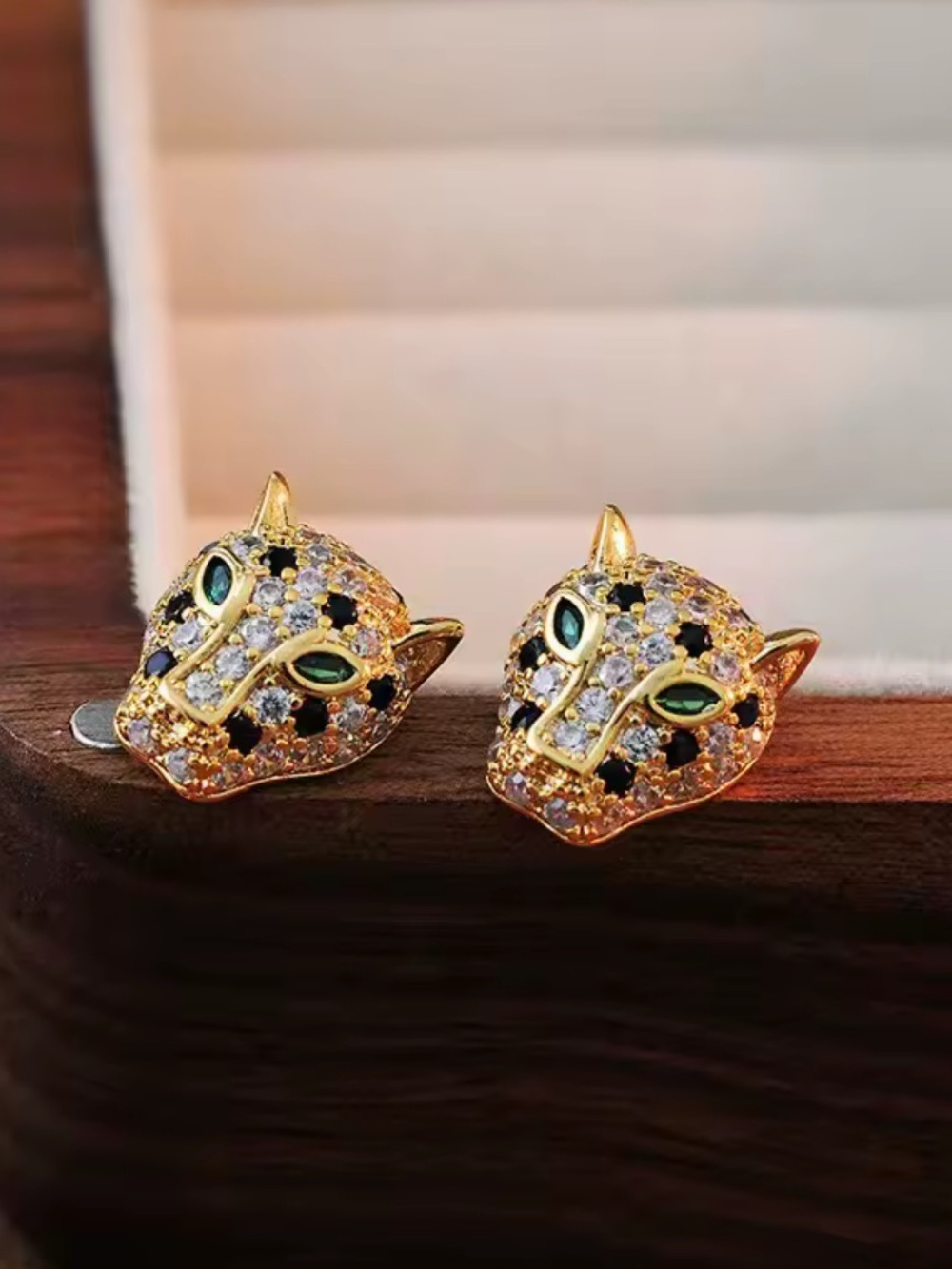 Crystal Panther Head Stud Earrings Gold • Emerald Eye Leopard Earrings - Picture 2 of 4